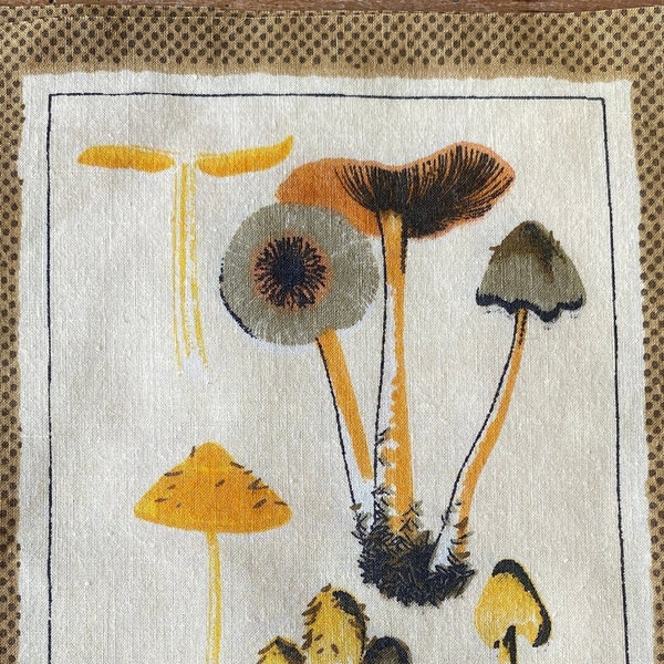 Vintage 1970 Greeff Fabrics "Mushrooms" fabric from the Nature's Heritage Collection, Vintage Mushroom Fabric