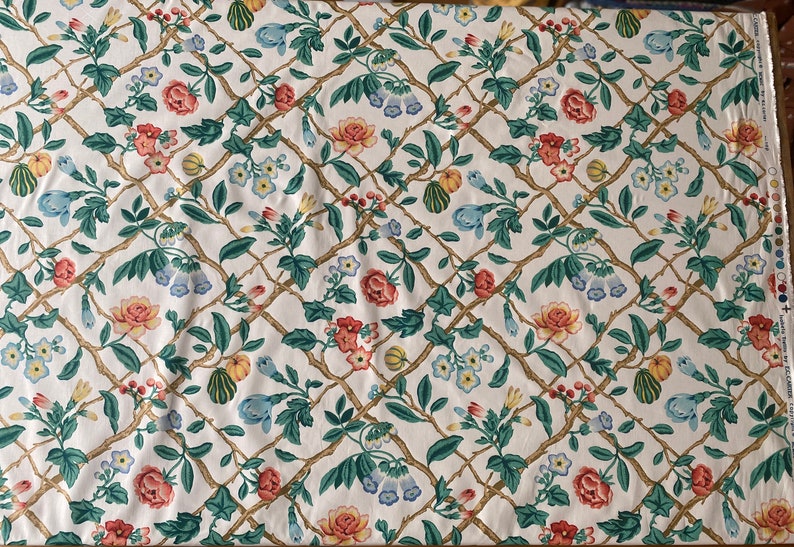 Cottage Core Fabric, Vintage 1990 "Isabela Trellis" Chintz by E. C. Carter, Vintage 1990s Trellis and Gourd Fabric, Vintage Trellis Chintz Fabric, Granny Chic Fabric