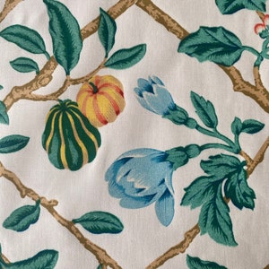 Cottage Core Fabric, Vintage 1990 "Isabela Trellis" Chintz by E. C. Carter, Vintage 1990s Trellis and Gourd Fabric, Vintage Trellis Chintz Fabric, Granny Chic Fabric