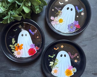 Ghost trinket tray, Halloween decor, Jewelry tray, Ring dish, Spooky lover gift, Whimsical art, Whimsy Goth decor, Witchy home decor, black