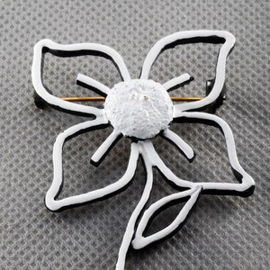 Vintage Pin Brooch 60&#39;s Designer Signed Art White Enamel Flower Ladies Jewelry