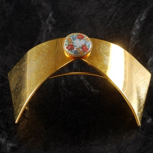 Vintage Hair Barrette Gold Tone Metal Pony Tail Hair Accessory Glass Flower Cabochon 1&quot; x 2 1/4&quot; B