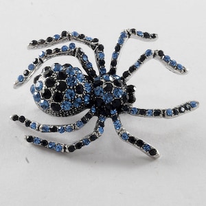 Vintage Pin Brooch Spider Silver Tone Metal Rhinestones Blue Gem Fashion Accessory 1 1/2&quot;
