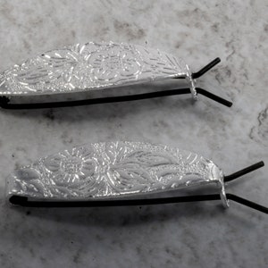 Vintage Barrette Pair Silver Tone Metal Oval Etched Design Small Light Weight C