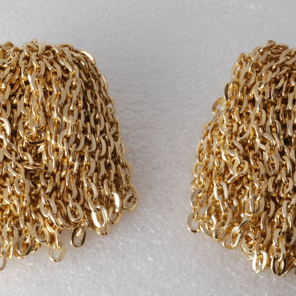 vintage Gold Metal Chain Pom Pom Shoe Clip Pair Made in Hong Kong