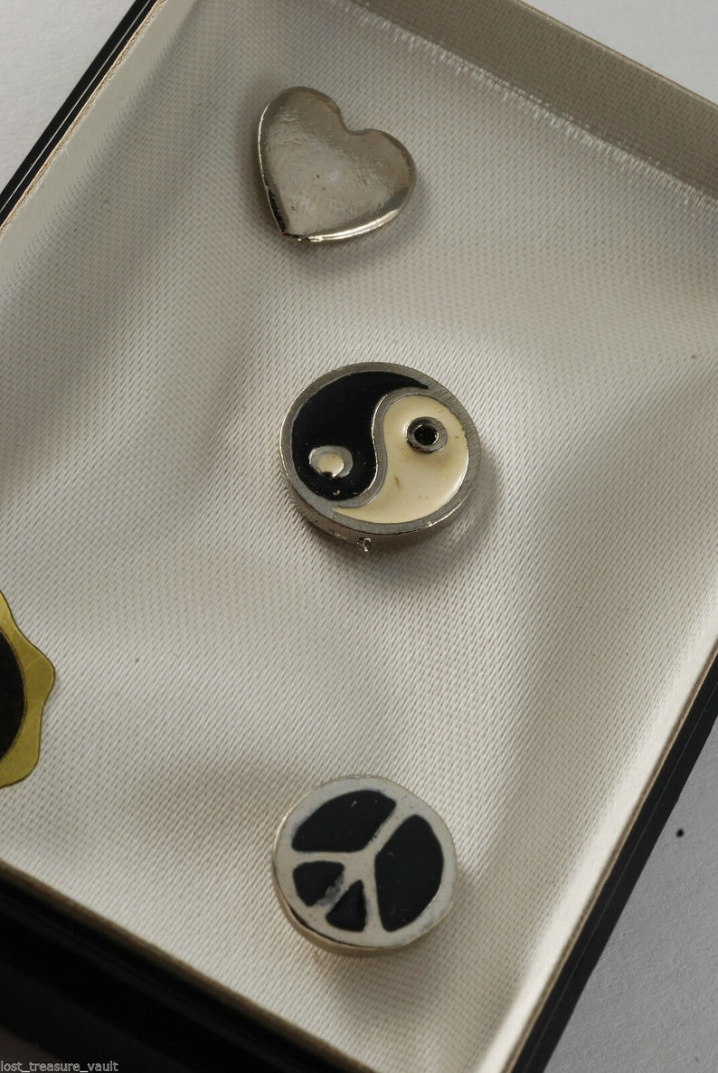 Vintage Lapel Pins Tie tack Set of 3 New in Original Box Peace Yin Yang Heart