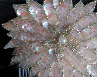 Vintage Hair Comb Flower Burst Sequin Bead Attachment Hair  display picture 3