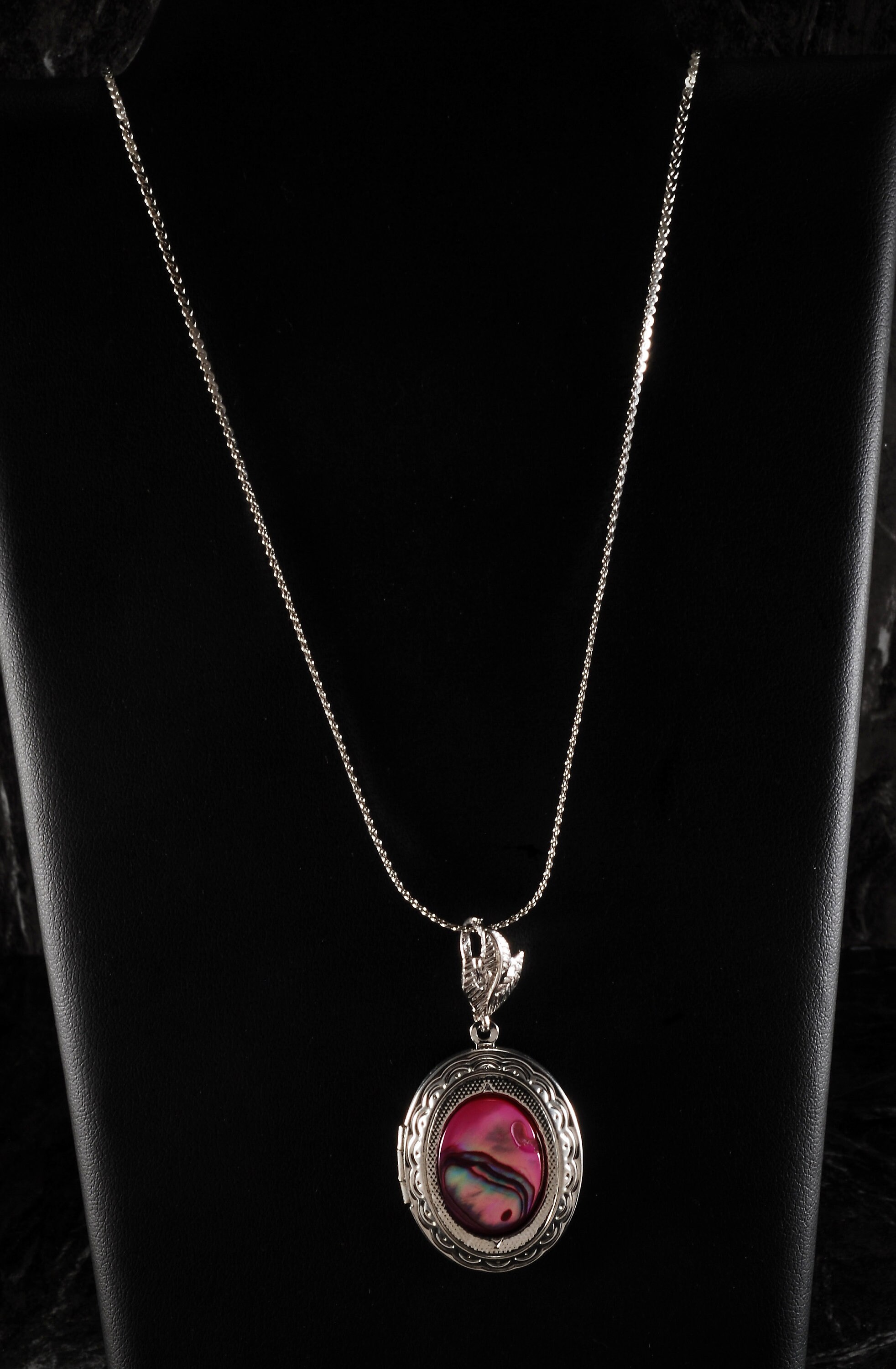 Collier Vintage Laiton Et Ruban Rose Poudré - Fait Main, Occasion, Pièce Unique Bohème