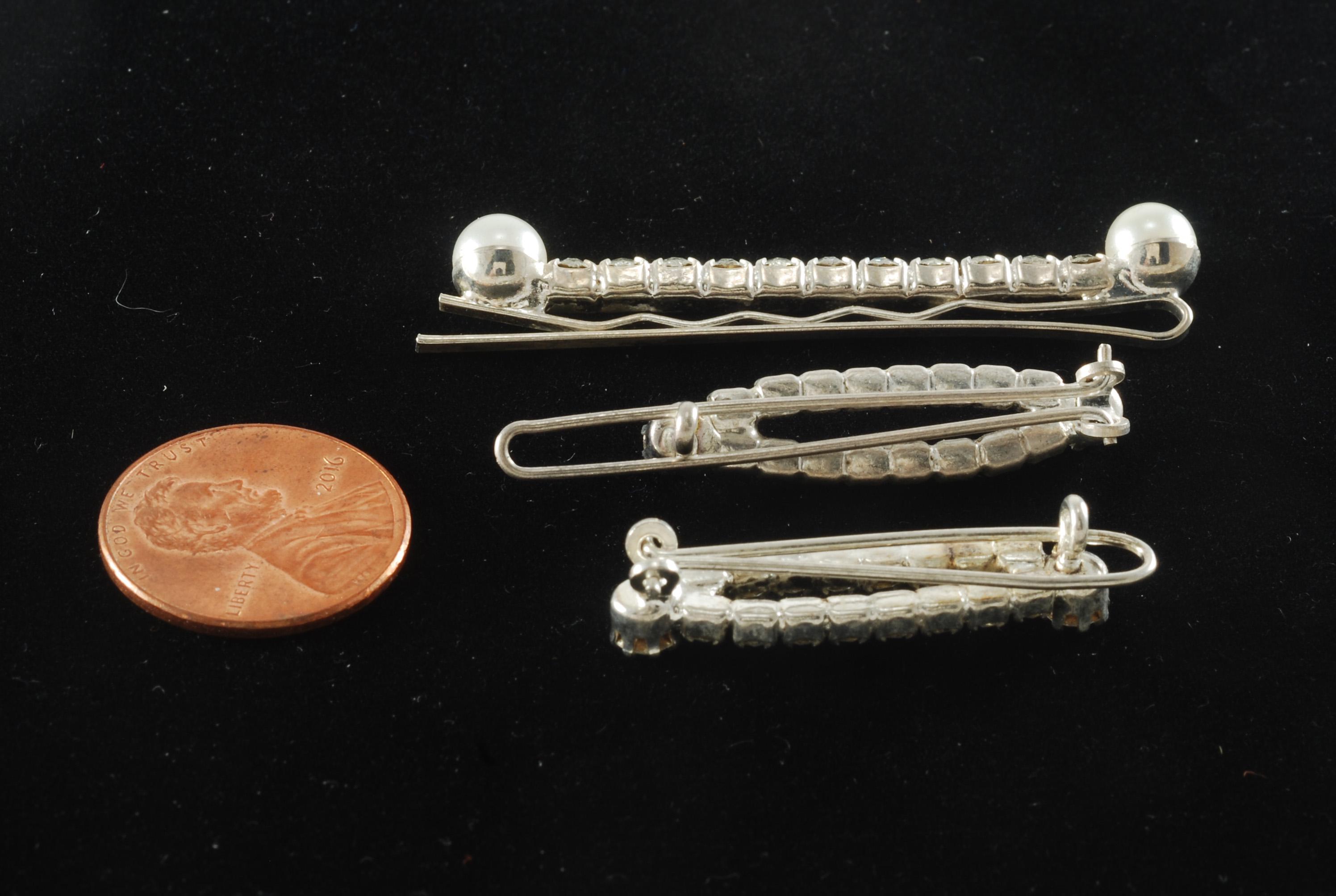 Vintage Lot of 4 Hair Accessories Barrettes Comb Bobby Pin Silver Rhinestone Pea Set of 4 Dainty Crystal Rhinestone Bobby Pins | Hair Grip  main image 3