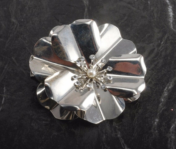 Vintage Flower Hair Clip Rhinestone Silver Tone Metal  display picture 3