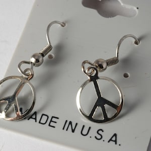Vintage Pair Silver Tone Metal Peace Sign Fashion Earrings Made in USA NOC