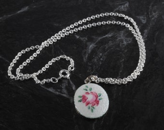 Vintage Necklace Floral Limoges 18” Chain Silver Tone Metal Pendant Ladies Jewelry