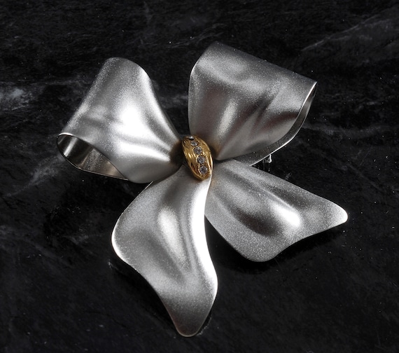 Vintage Bow Brooch Signed Tona Rhinestone Silver … - image 1