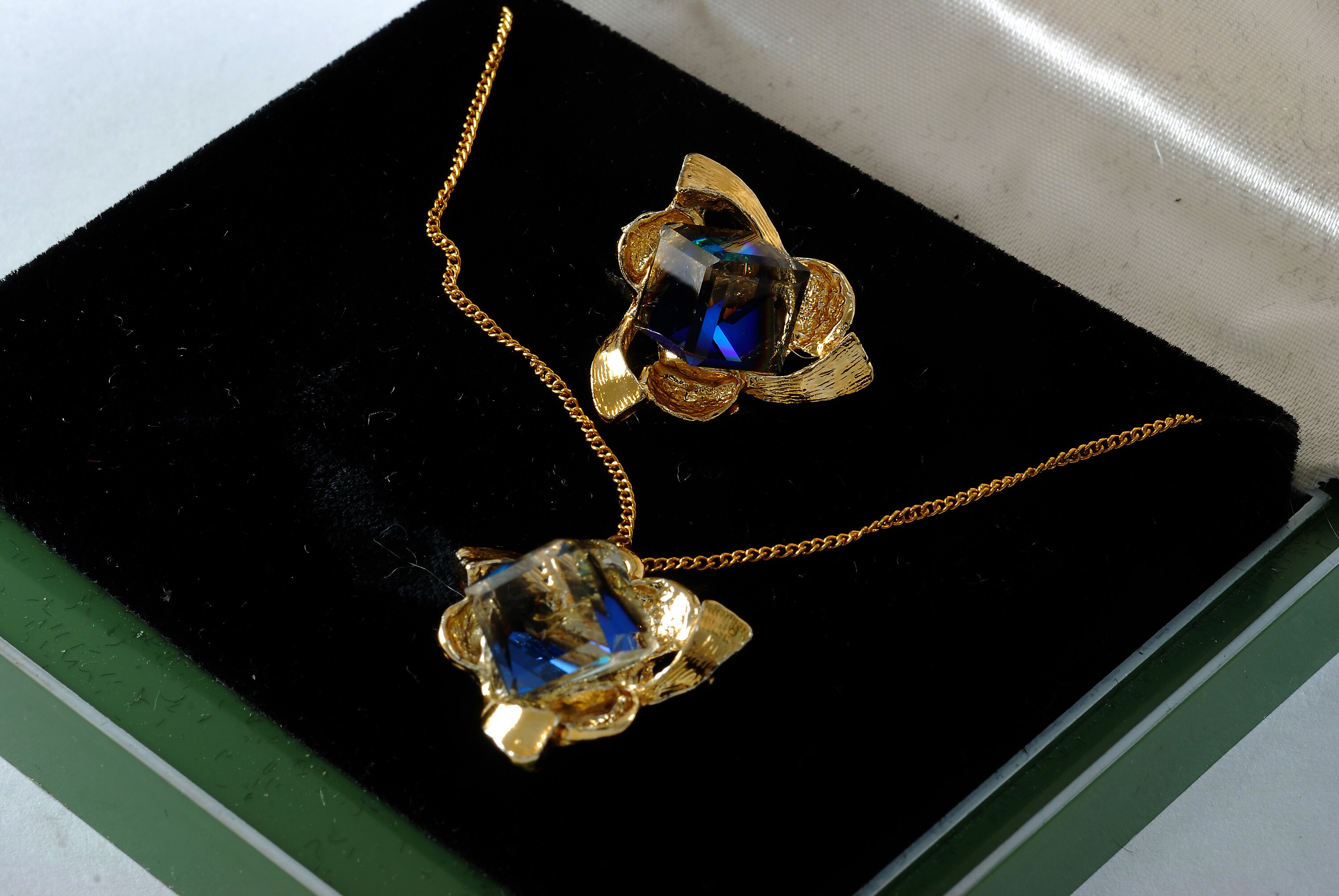 Vintage 50's Necklace and Ring Original Box Alsten Co