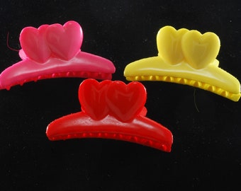 Vintage Hair Claw Jaw Clip Butterfly Clip Lot of 3 Plastic Hearts Pink Yellow Red 1" x 2"