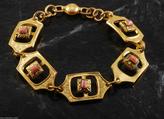 Vintage Antique Bracelet 40's-50's Gold Tone Meta… - image 1