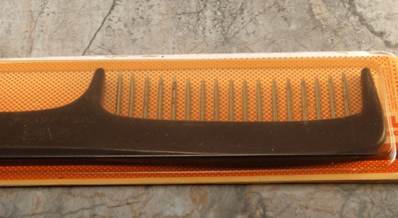 Vintage Hair Comb Tip Top Quality Comb Metal Teet… - image 1