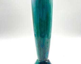 Blue Mountain Pottery Green Drip 10.5 in vase Made in Canada