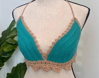 Haut dos nu au crochet fait main : brassière bohème bleu sarcelle