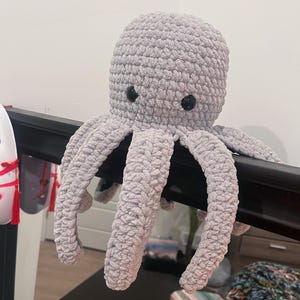 Crochet Octopus Plushie | Handmade Soft Sea Animal Toy | Ocean Nursery Decor | Cute Gift for All Ages | Handmade with Love