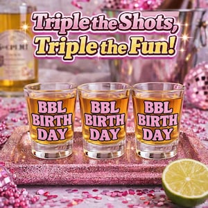 Vaso de chupito de cumpleaños BBL – 44 ml de vidrio transparente / Recuerdo de fiesta postoperatoria, regalo de recuperación BBL, vaso de chupito de cumpleaños Pink Baddie – Envío gratis