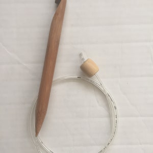 ChiaoGoo Metal Head/Bamboo Handle Crochet Hook - Size I9/5.5mm