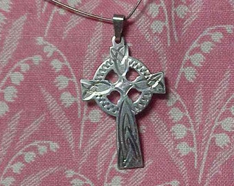 Vintage 925 Ireland Sterling Celtic cross Pendant