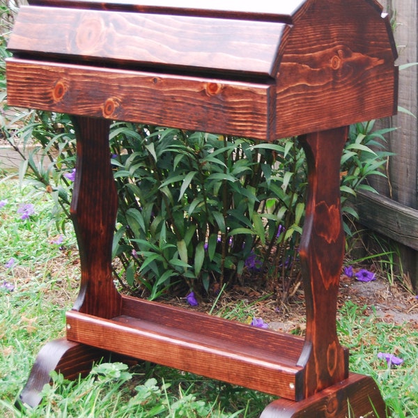 Classic Wood Saddle Stand