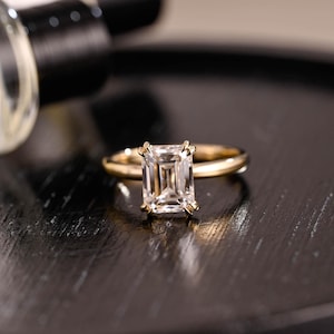 Solid Gold 8 Prongs Emerald Cut Moissanite Engagement Ring, Solitaire Emerald Cut Wedding Ring, Anniversary Ring for Women, Moissanite Gifts