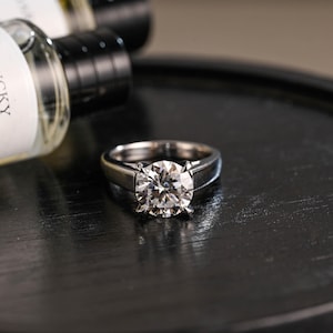 Solid Gold Round Cut Moissanite Engagement Ring, Proposal Ring, Promise Ring, Wedding Ring, Anniversary Gift Birthday Gift for Women Wife