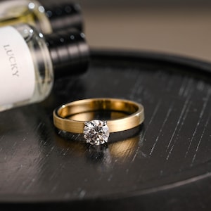 Solid Gold Round Cut Moissanite Engagement Ring, Proposal Ring, Promise Ring, Wedding Ring, Anniversary Gift Birthday Gift for Women Wife