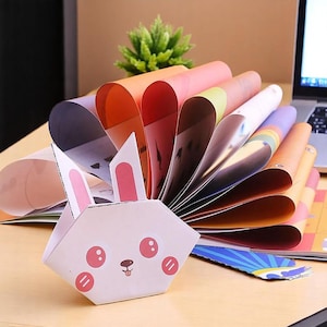 Kit origami per bambini e principianti / 30/54/108 fogli + libretto di istruzioni / Giocattolo fai da te Montessori in carta / Regalo artistico con animali pieghevoli