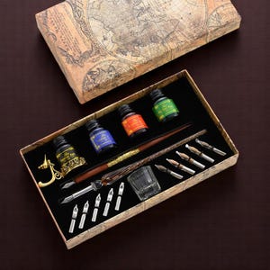 Coffret de calligraphie avec stylo plume en verre Motif ciel étoilé | Kit d'écriture gothique et italique | Stylo plume vintage, cadeau idéal pour écrivains et étudiants