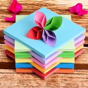100 Stück Origami Papier Set, doppelseitiges Solid Color DIY Craft Papier für Kinder, Scrapbooking, Kartenherstellung & Dekoration, mehrfarbig
