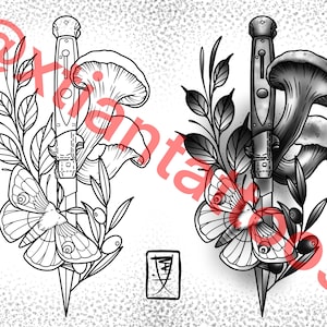 Puede incluir: Diseño de tatuaje en blanco y negro con una daga, setas, una polilla y follaje. La daga está centrada, con los otros elementos dispuestos a su alrededor. El diseño tiene un estilo vintage e ilustrativo.