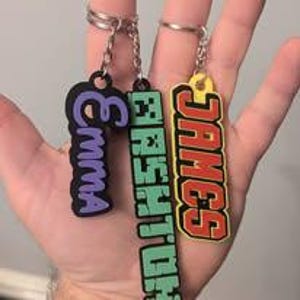 Personalized Name Keychain: Custom Font Styles, UK Seller