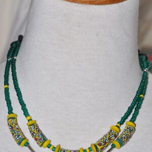 Double-stranded recycled glass and sterling necklace afbeelding 4