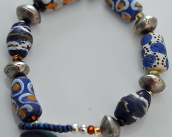 Blue recycled glass unisex bracelet