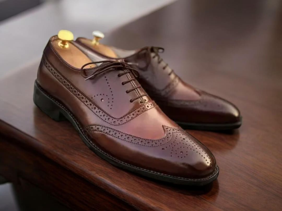 Oxford Brown Leather Wingtip Brogue Shoes for Men With Elegant ...
