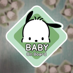 Pegatina de bebé a bordo - Calcomanía para ventana de coche - Señal de seguridad para bebés - Pegatina inspirada en Sanrio Pochacco - Accesorios infantiles para coche