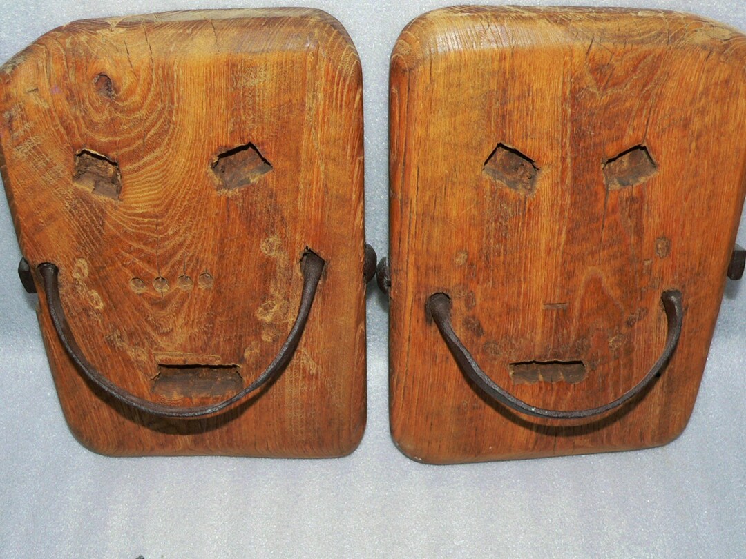 2 Rare Antique Wood Horse Marsh Shoes Bogs Snowshoes Mud Logging