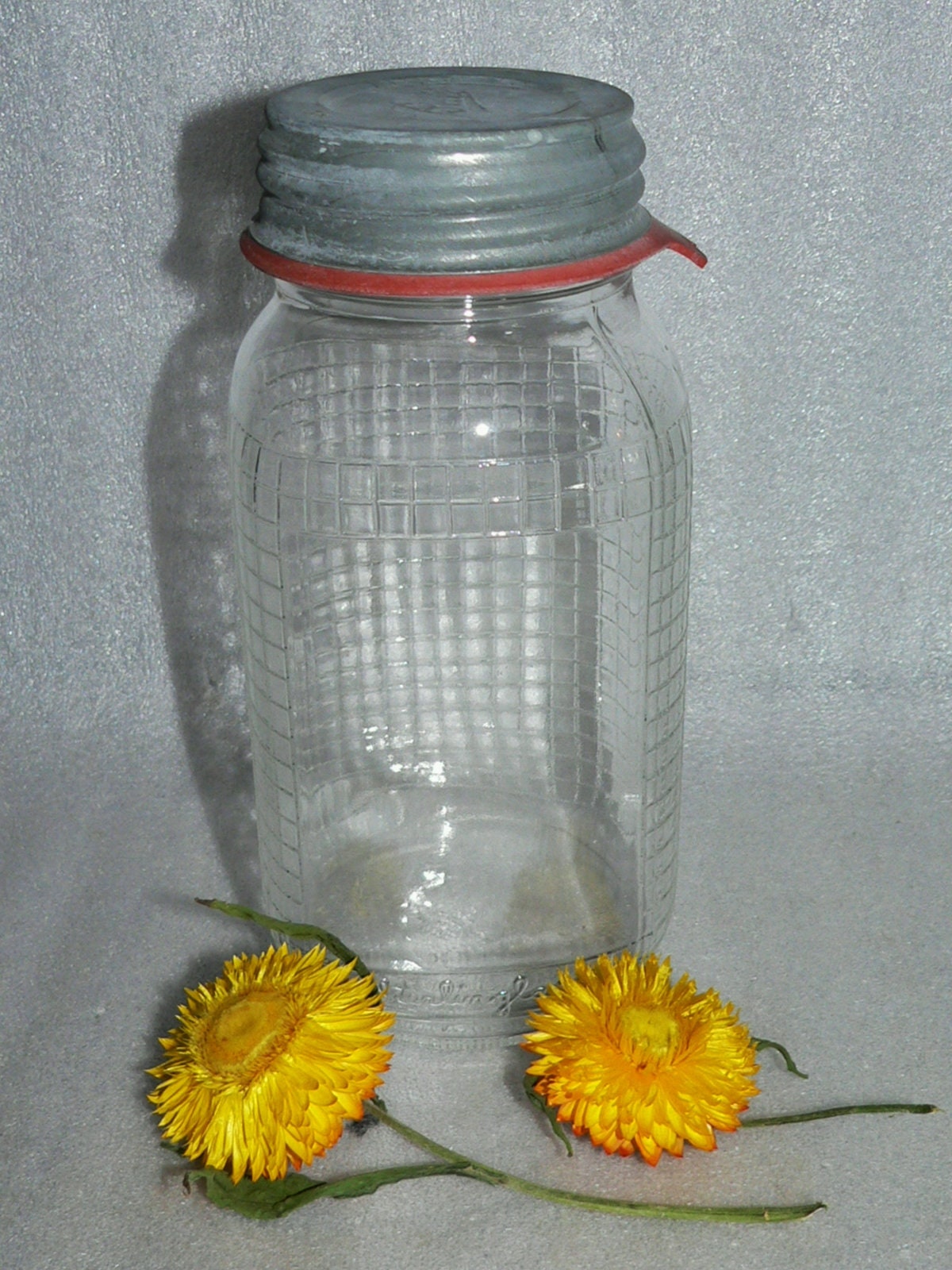 Vintage Large Square Glass Jar w/ Metal Lid & Ribbed Corners – Dutch Girl  Decal