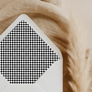 Vanderbilt Envelope Liner Template, Checkered Envelope Liner, Wedding Invitation Insert, Euro Square Regular Flap, Printable Canva Download