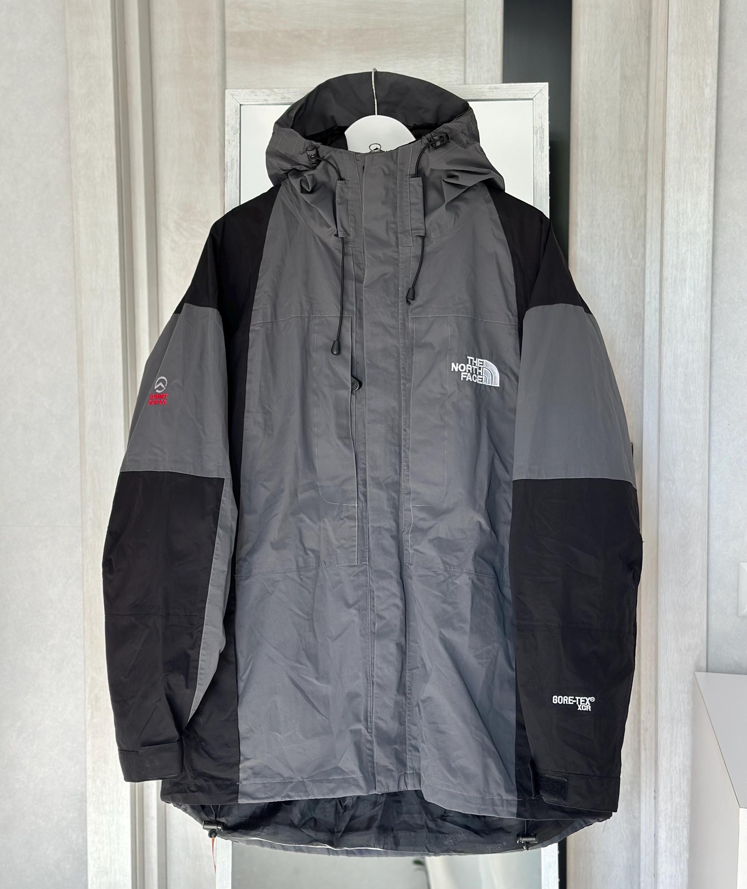 Vintage 90s the North Face Gore Tex Moutain Outdoor Man Vintage 90s the North Face Gore Tex Moutain Outdoor Man