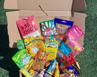 Surprise Ukrainian Snack Box | Authentic Ukraine Treats Box | Handpicked by Ukrainian Sellers | Unique Christmas Gift Idea | 60 oz