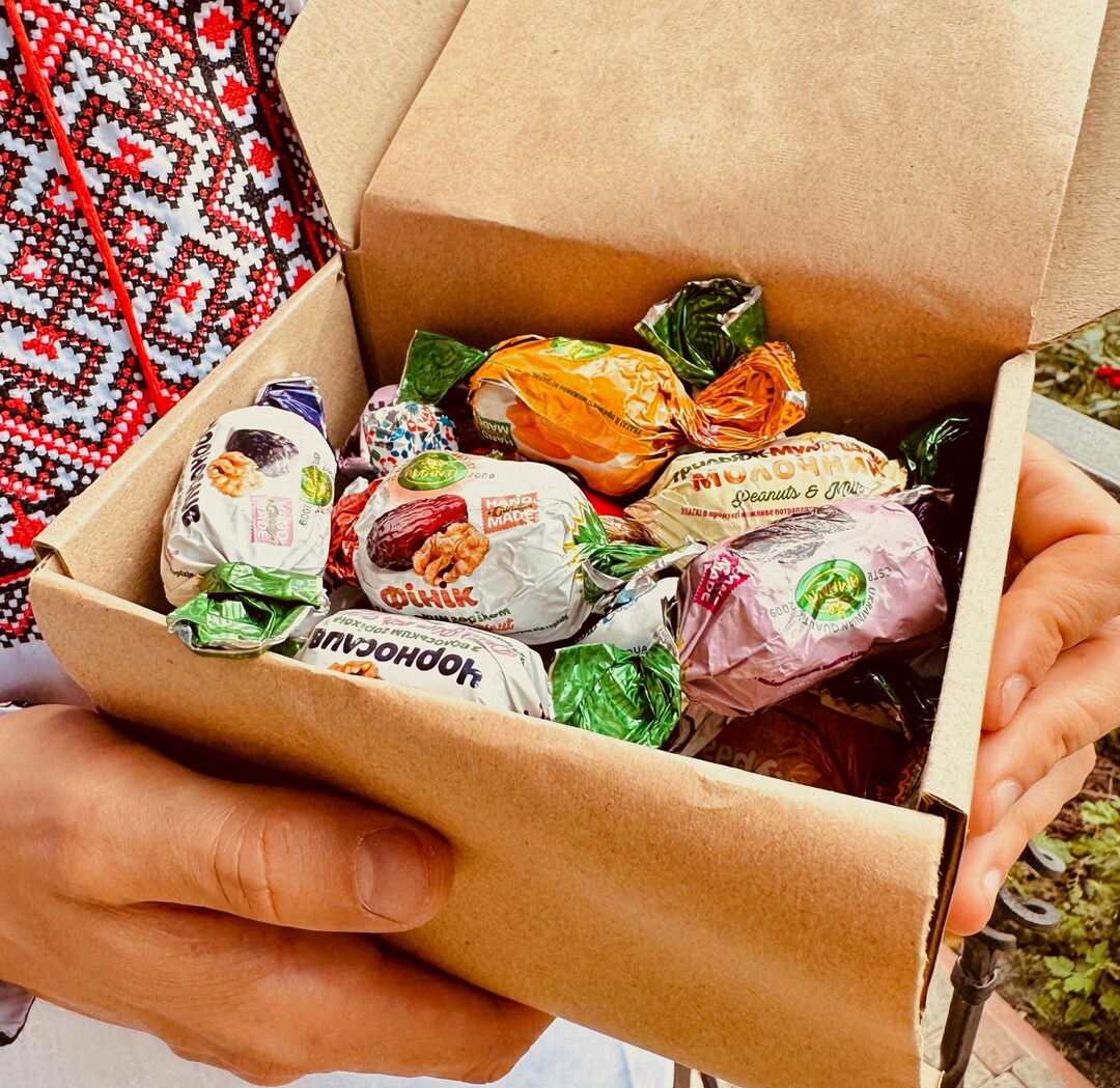 Ukrainian Raspberry Candy Handcrafted Ukrainian Christmas Chocolate Gift Box With Fruit & Nut ...