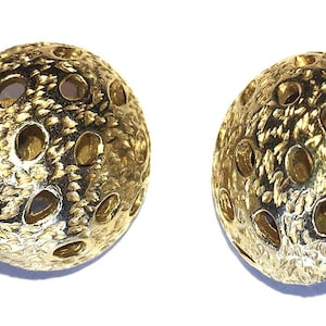 Vintage Crown Trifari signed Gold tone Open Dome Button Clip on Earrings