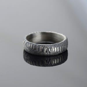 925 Sterling Silver Snake Skin Ring - Textured Silver Band - Handmade Reptile Pattern Ring - Rustic Gothic Jewelry for Men & Women
