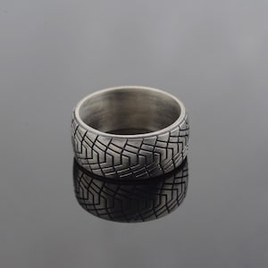 Night Rider Ring - Etsy