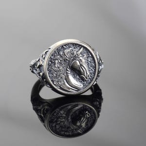 Silver Horse Engraved Ring, Horse Head Ring, Animal Head Ring, Animal Signet Ring, Sterling Silver Lucky Horse, Unique Gift for Horse Lovers